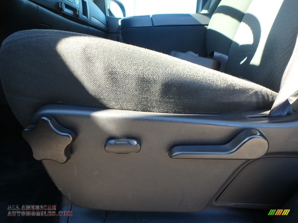 2013 Sierra 1500 SLE Extended Cab 4x4 - Stealth Gray Metallic / Ebony photo #21