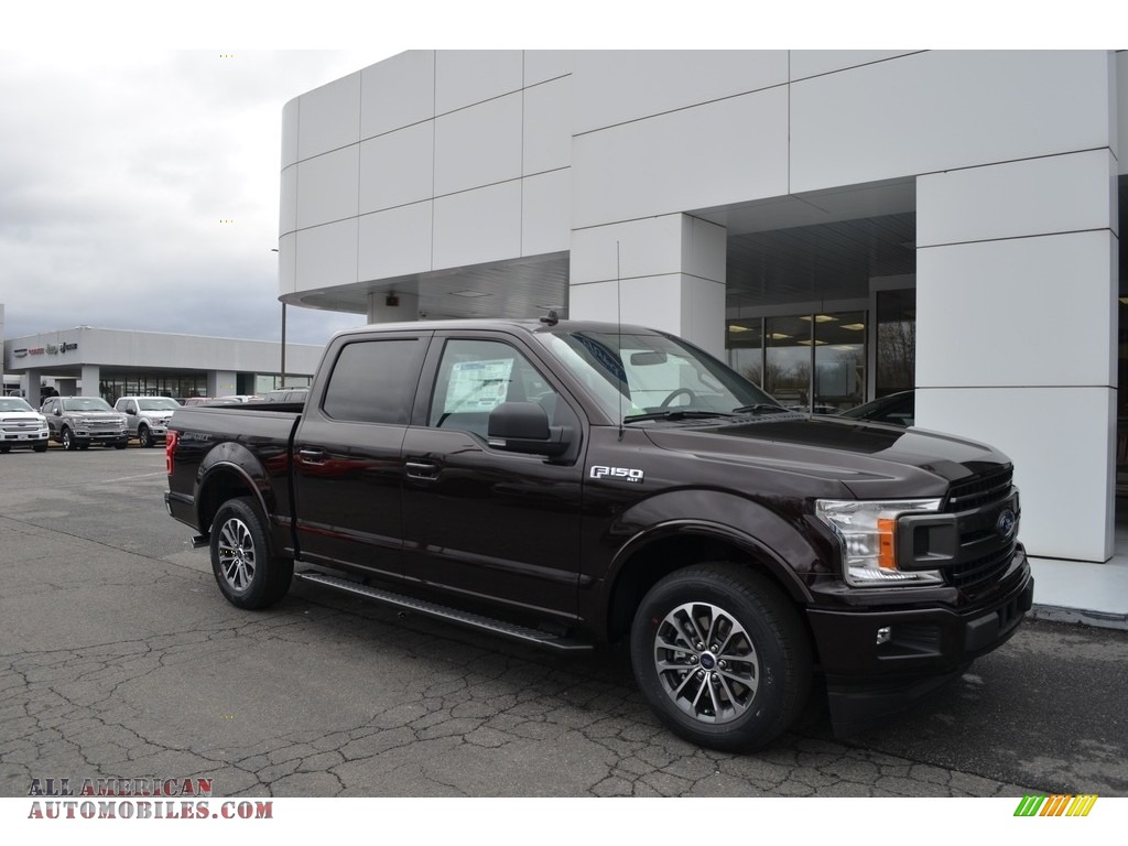 2018 F150 XLT SuperCrew - Magma Red / Earth Gray photo #1