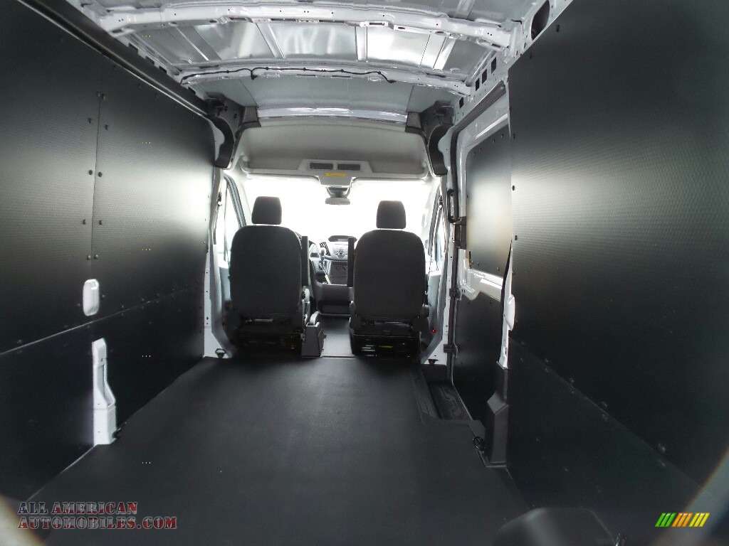 2018 Transit Van 250 MR Long - Oxford White / Charcoal Black photo #5