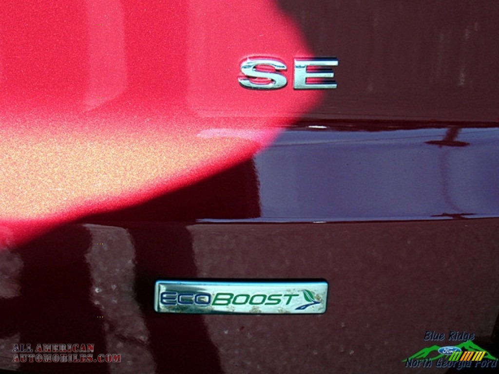 2018 EcoSport SE - Ruby Red / Ebony Black photo #36