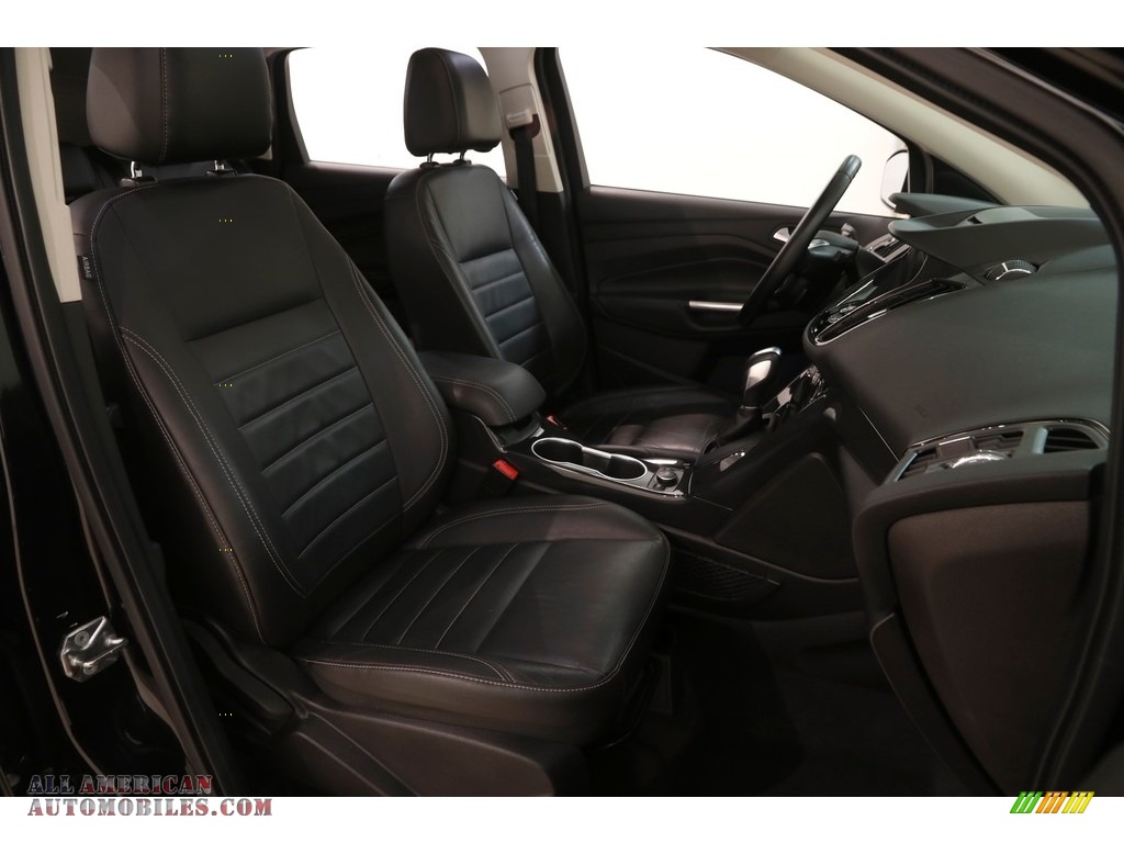 2014 Escape Titanium 2.0L EcoBoost 4WD - Tuxedo Black / Charcoal Black photo #17