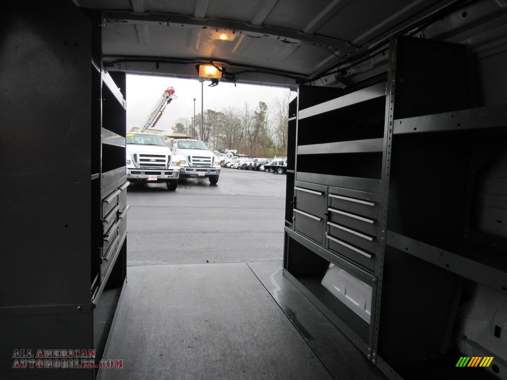 2012 E Series Van E150 Cargo - Oxford White / Medium Flint photo #15
