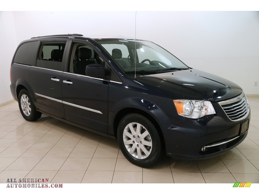2015 Town & Country Touring - True Blue Pearl / Black/Light Graystone photo #1