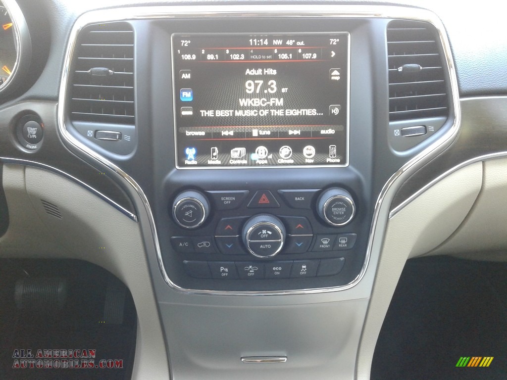 2015 Grand Cherokee Limited - Brilliant Black Crystal Pearl / Black/Light Frost Beige photo #19