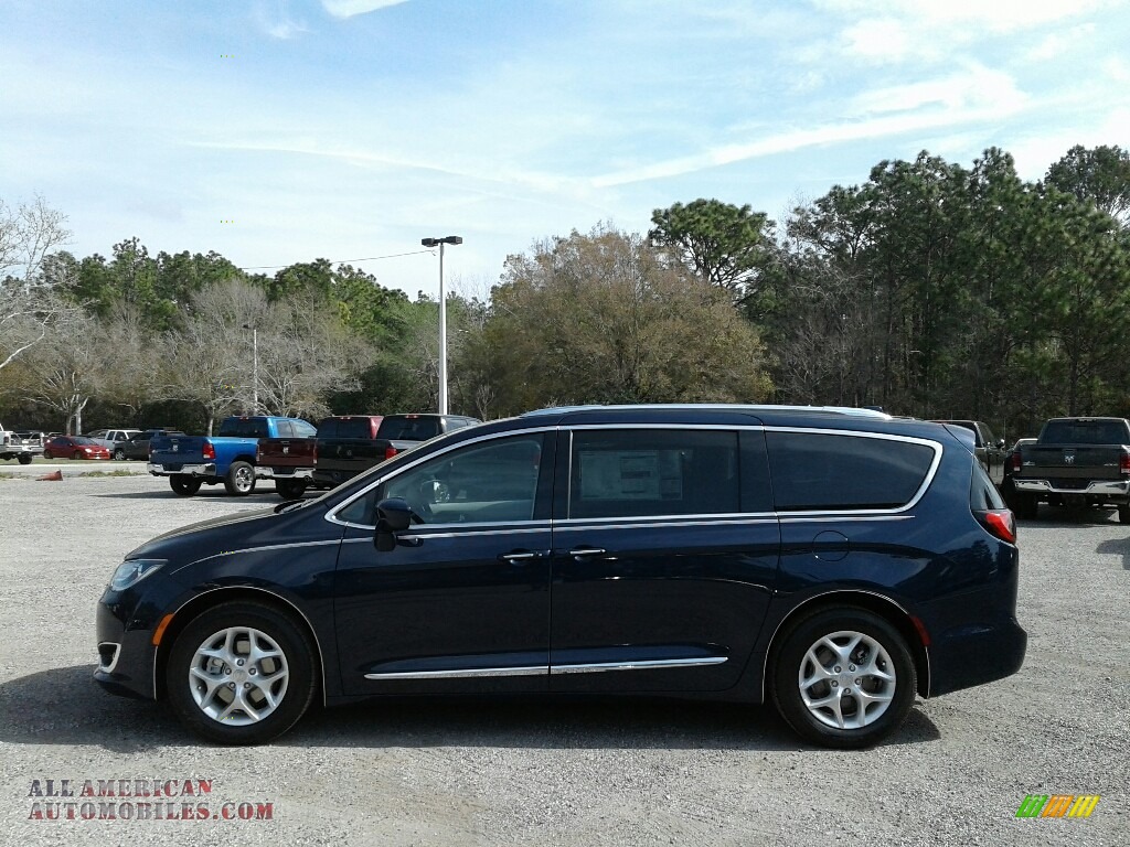 2018 Pacifica Touring L Plus - Jazz Blue Pearl / Black/Alloy photo #2
