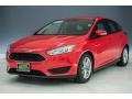 Ford Focus SE Hatch Race Red photo #31