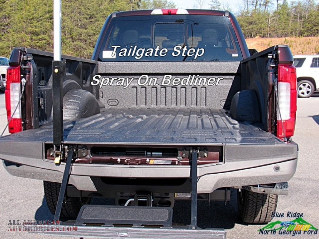 2018 Ford F250 Super Duty King Ranch Crew Cab 4x4 in Magma Red photo