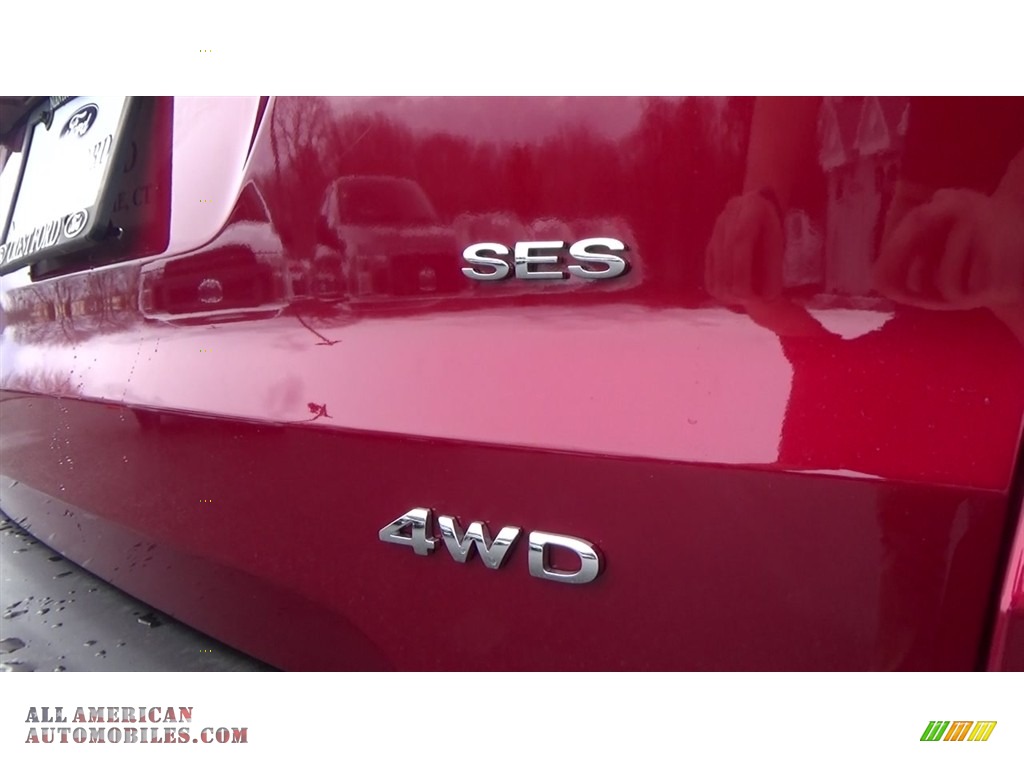 2018 EcoSport SES 4WD - Ruby Red / Ebony Black/Copper photo #9