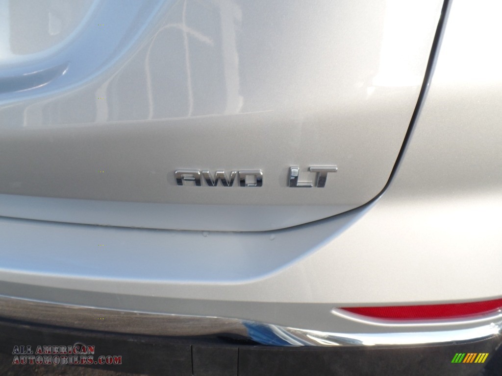 2018 Equinox LT AWD - Silver Ice Metallic / Medium Ash Gray photo #11