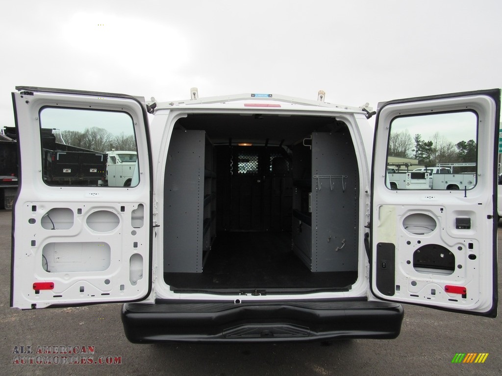 2011 E Series Van E250 Commercial - Oxford White / Medium Flint photo #9