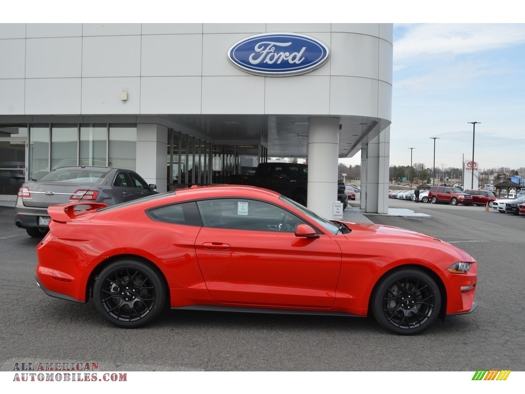 2018 Mustang EcoBoost Fastback - Race Red / Ebony photo #2