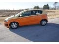 Chevrolet Sonic LS Hatch Inferno Orange Metallic photo #28