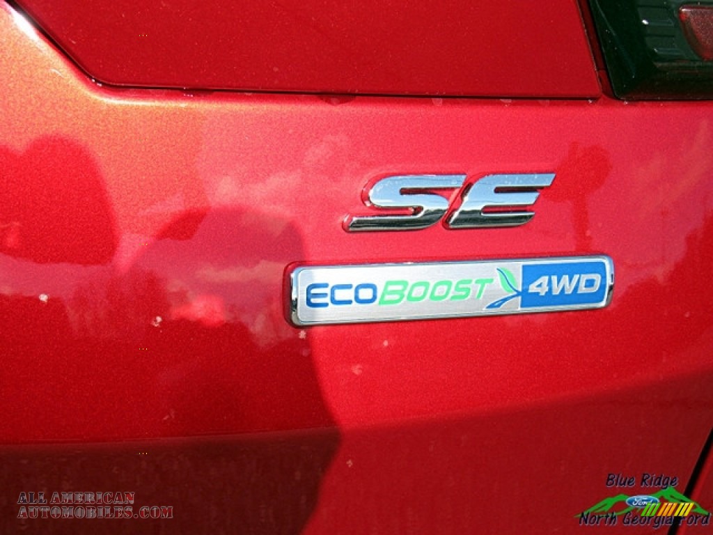 2018 Escape SE 4WD - Ruby Red / Charcoal Black photo #36