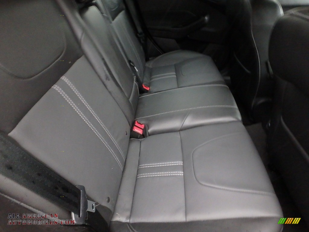 2014 Focus Titanium Hatchback - Tuxedo Black / Charcoal Black photo #13