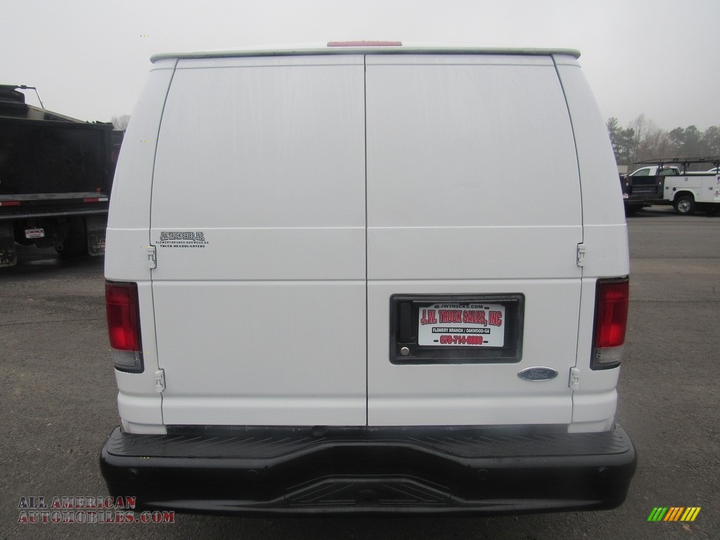 2011 E Series Van E150 Commercial - Oxford White / Medium Flint photo #9