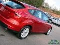 Ford Focus SE Hatch Hot Pepper Red photo #31