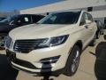 Lincoln MKC Reserve AWD Ivory Pearl photo #1