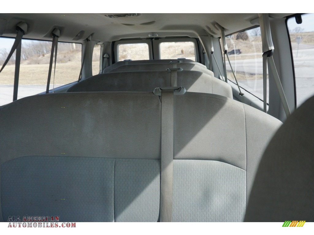 2014 E-Series Van E350 XLT Extended 15 Passenger Van - Oxford White / Medium Flint photo #3