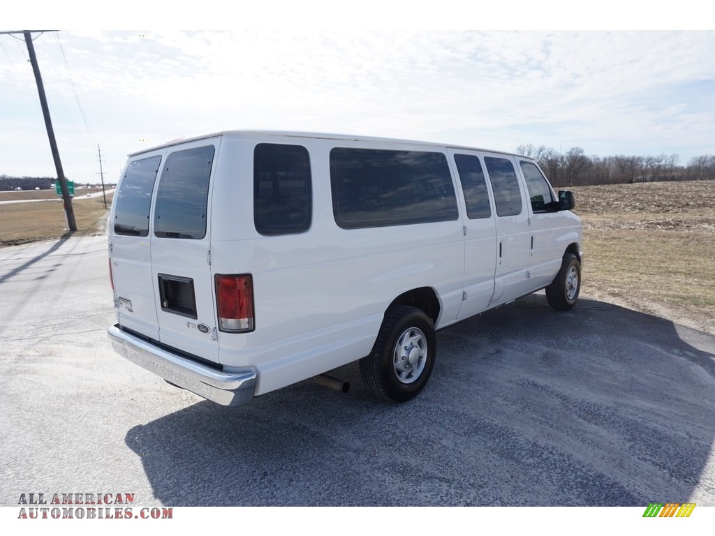 2014 E-Series Van E350 XLT Extended 15 Passenger Van - Oxford White / Medium Flint photo #22