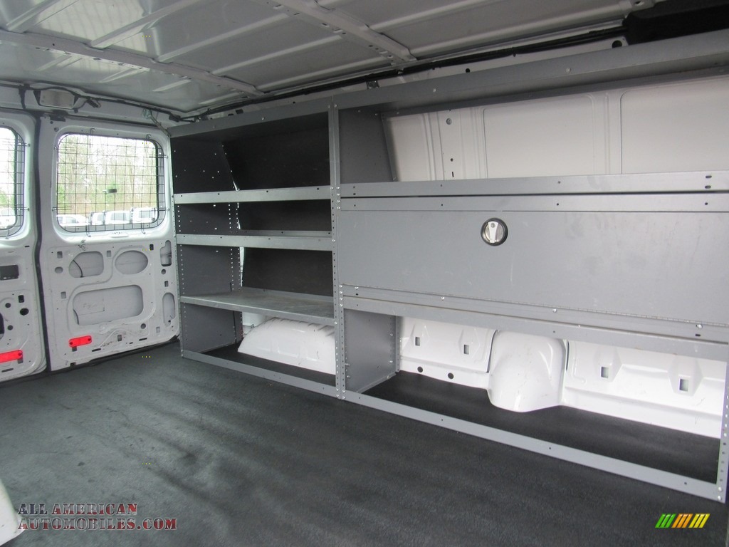 2012 E Series Van E250 Cargo - Oxford White / Medium Flint photo #19