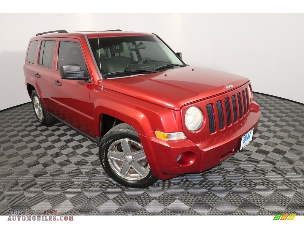 2007 Patriot Sport 4x4 - Inferno Red Crystal Pearl / Pastel Slate Gray photo #2