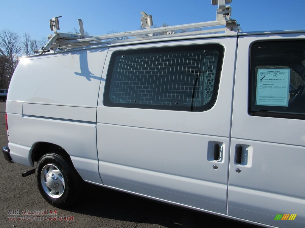 2014 E-Series Van E150 Cargo Van - Oxford White / Medium Flint photo #14
