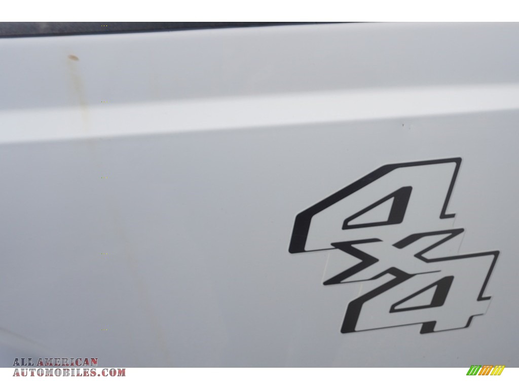 2013 F250 Super Duty XL SuperCab 4x4 - Oxford White / Steel photo #24