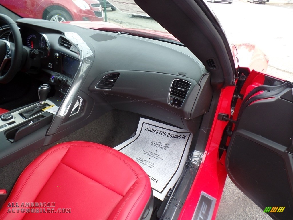 2019 Corvette Stingray Coupe - Torch Red / Adrenaline Red photo #32