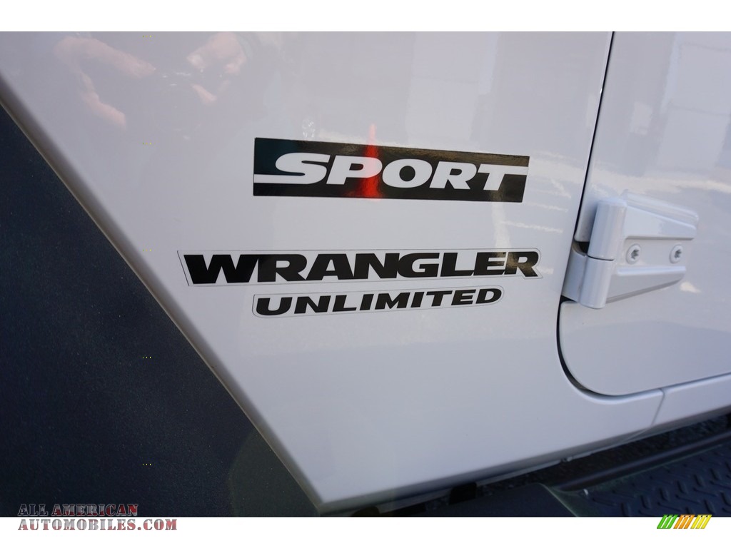 2016 Wrangler Unlimited Sport 4x4 - Bright White / Black photo #20