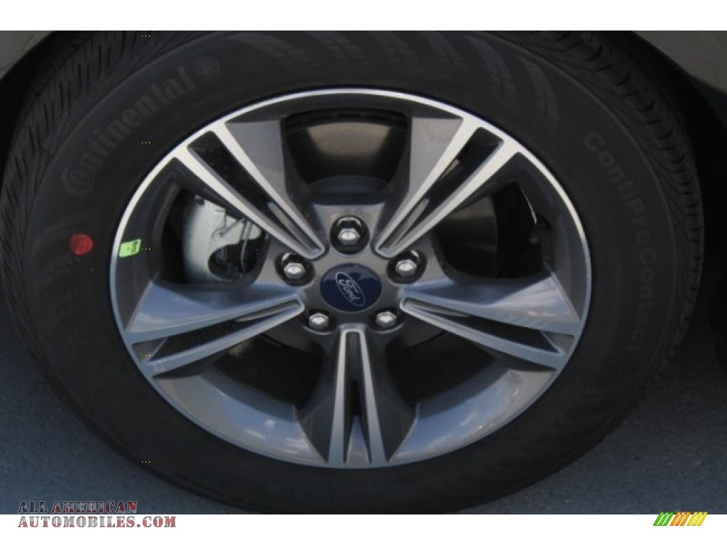 2018 Focus SE Sedan - Shadow Black / Charcoal Black photo #4