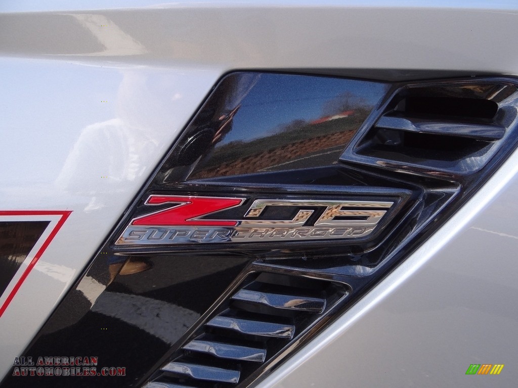 2016 Corvette Z06 Coupe - Blade Silver Metallic / Jet Black photo #17