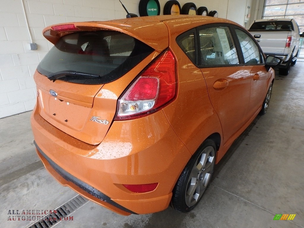 2018 Fiesta ST Hatchback - Orange Spice / Charcoal Black photo #2