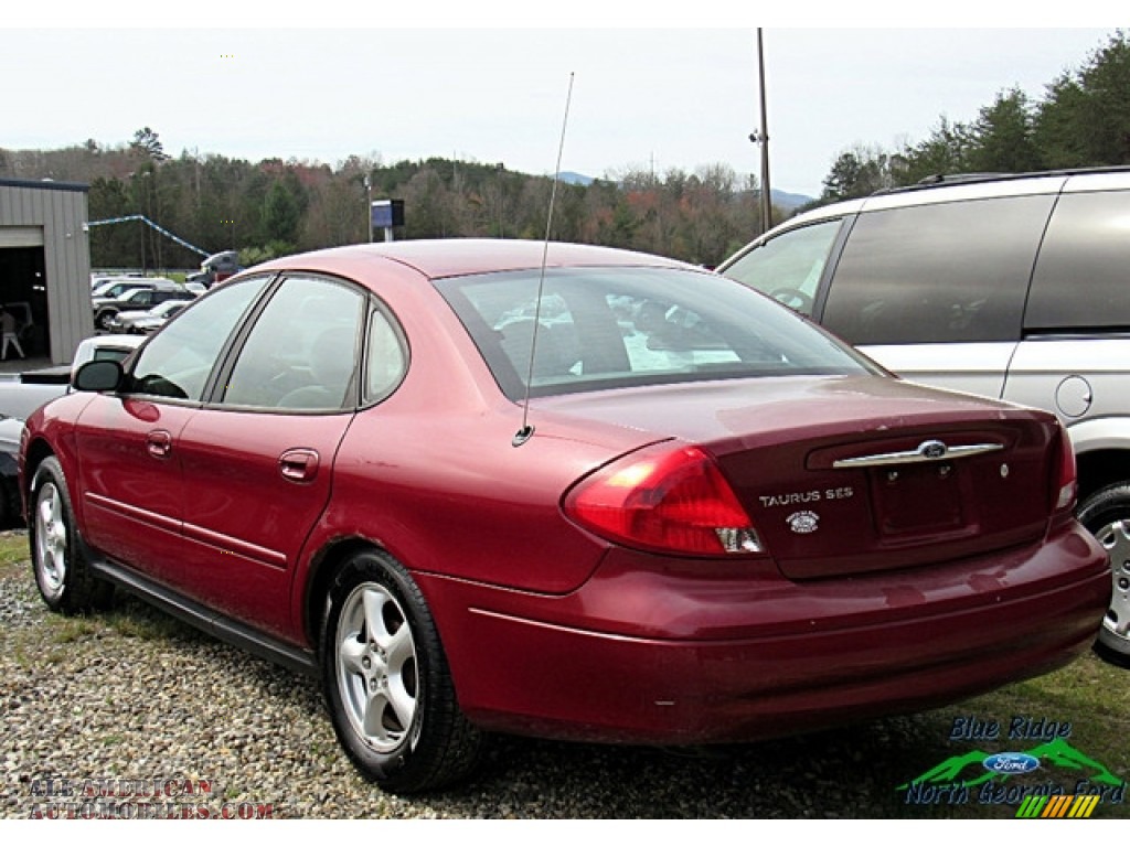 2003 Taurus SES - Matador Red Metallic / Medium Graphite photo #4