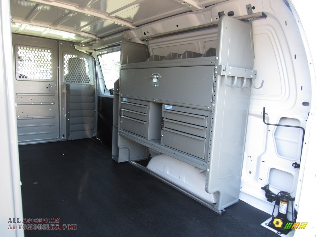 2014 E-Series Van E150 Cargo Van - Oxford White / Medium Flint photo #12