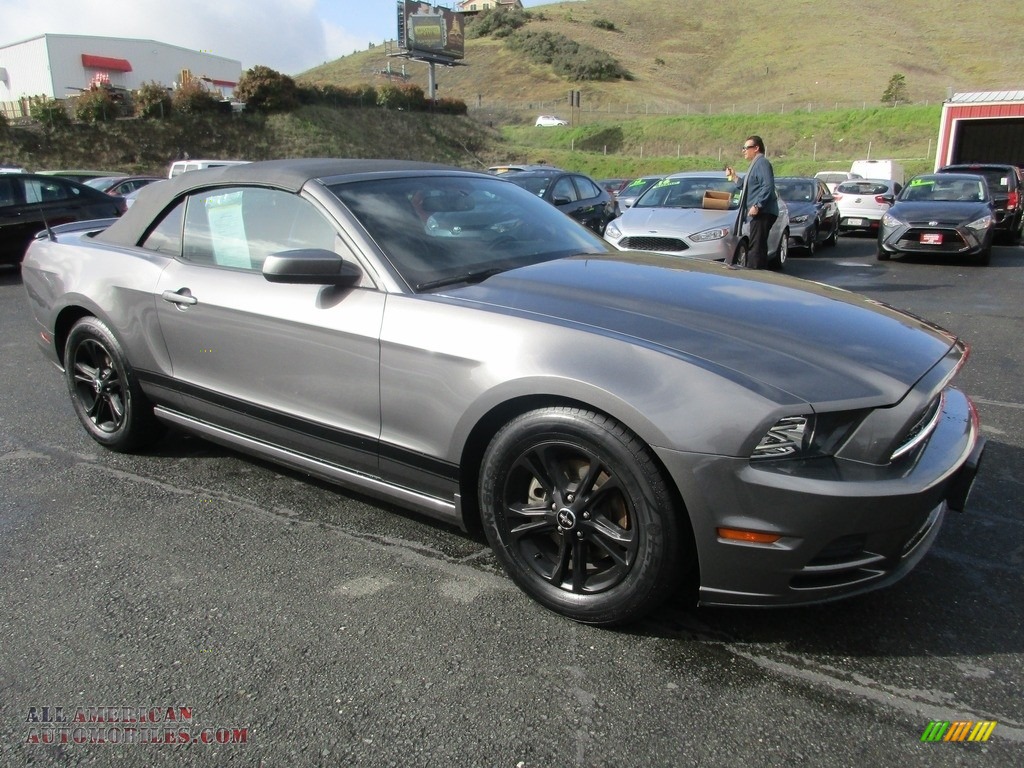 Sterling Gray / Charcoal Black Ford Mustang V6 Convertible