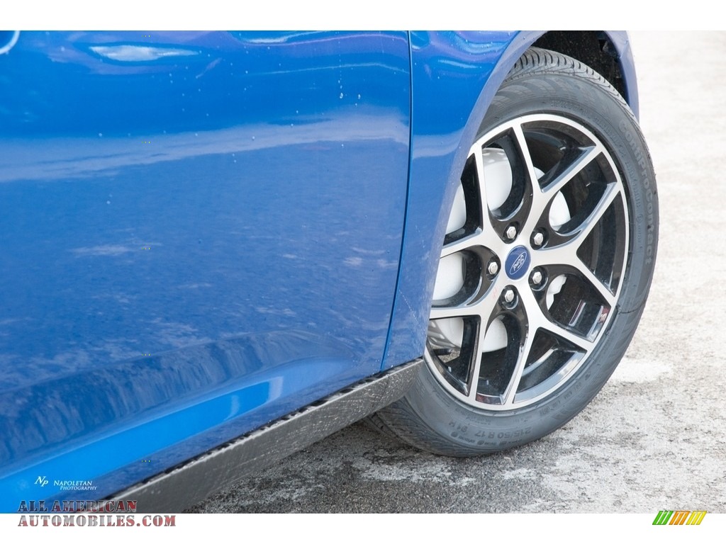 2018 Focus SEL Sedan - Blue Metallic / Charcoal Black photo #3