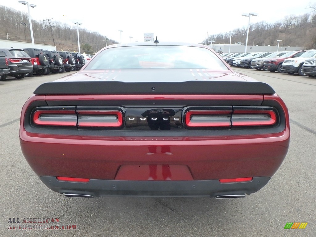 2018 Challenger R/T - Octane Red Pearl / Black photo #4