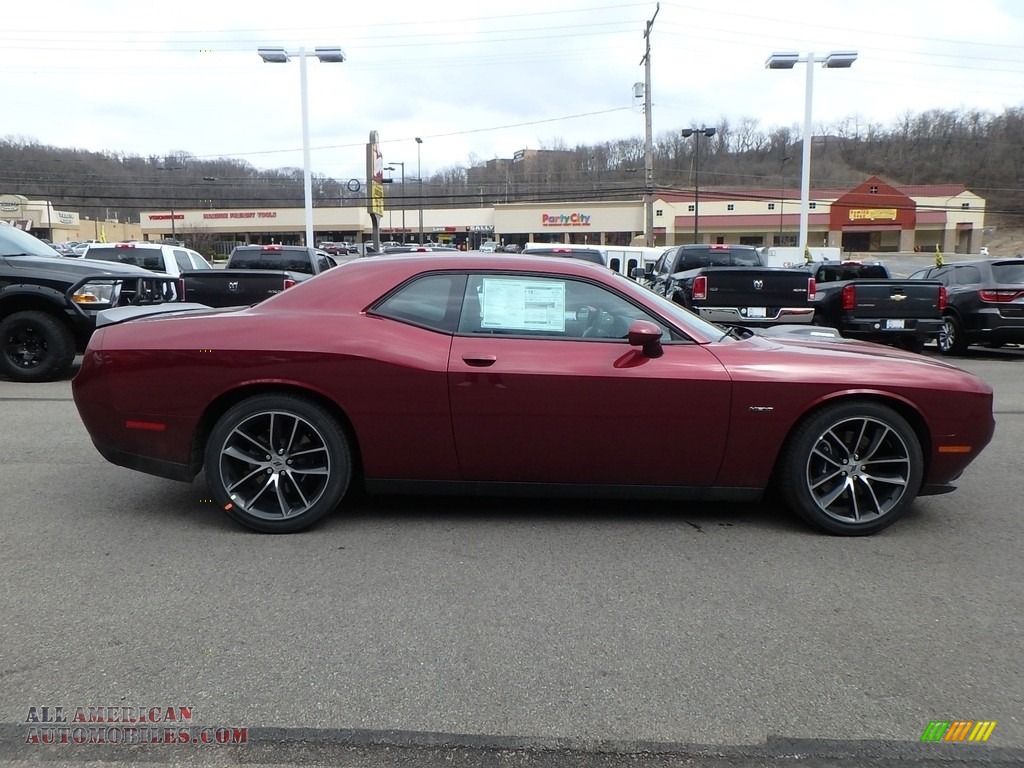 2018 Challenger R/T - Octane Red Pearl / Black photo #6