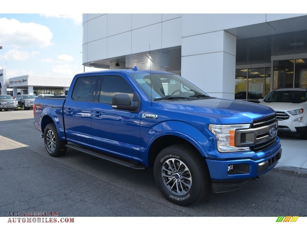 2018 F150 XLT SuperCrew 4x4 - Lightning Blue / Earth Gray photo #1