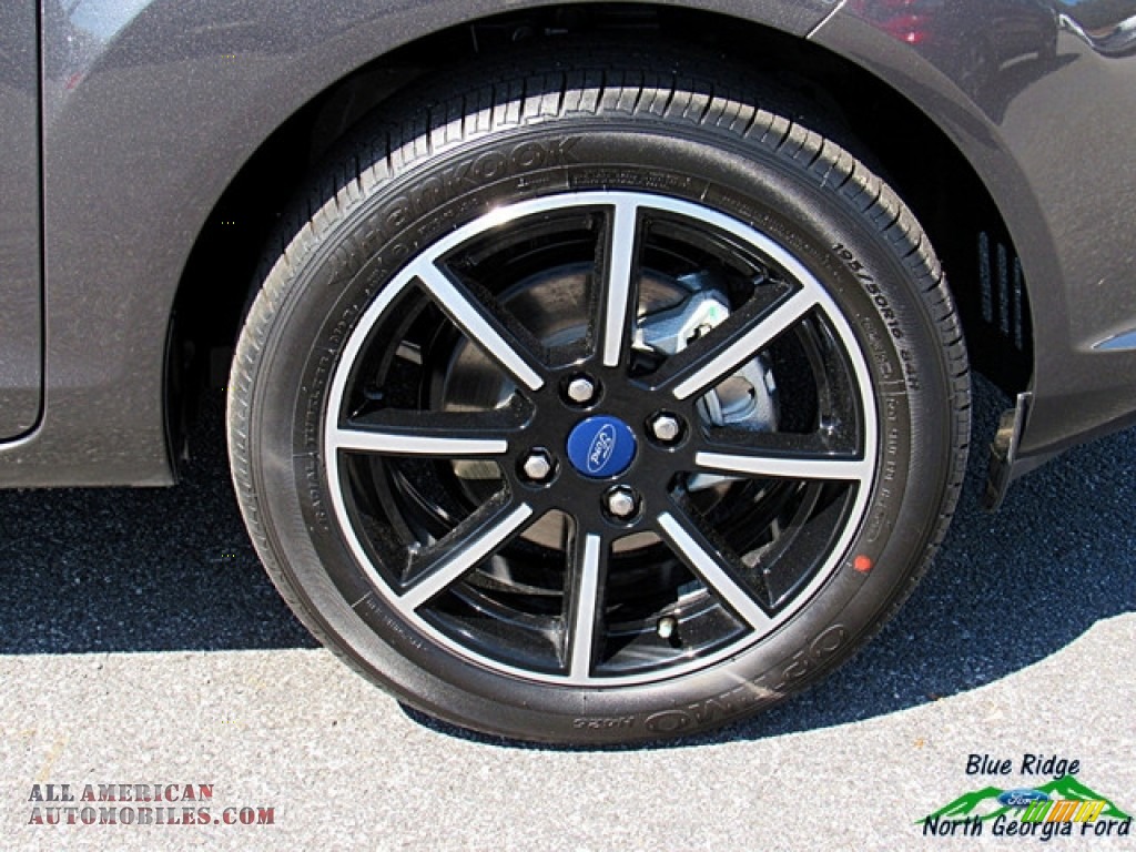 2018 Fiesta SE Sedan - Magnetic / Charcoal Black photo #9