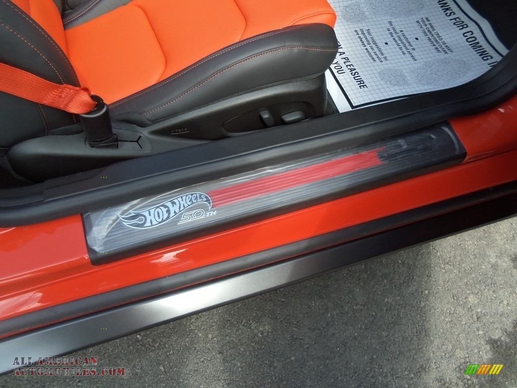 2018 Camaro SS Convertible Hot Wheels Package - Crush (Orange) / Jet Black/Orange Accents photo #34