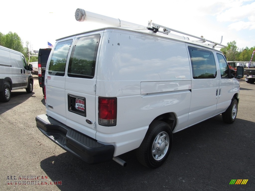 2014 E-Series Van E150 Cargo Van - Oxford White / Medium Flint photo #5