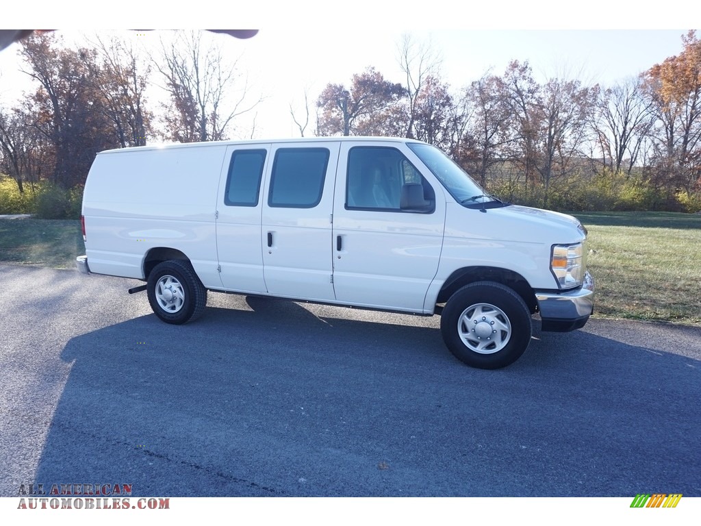 2014 E-Series Van E250 Cargo Van - Oxford White / Medium Flint photo #3