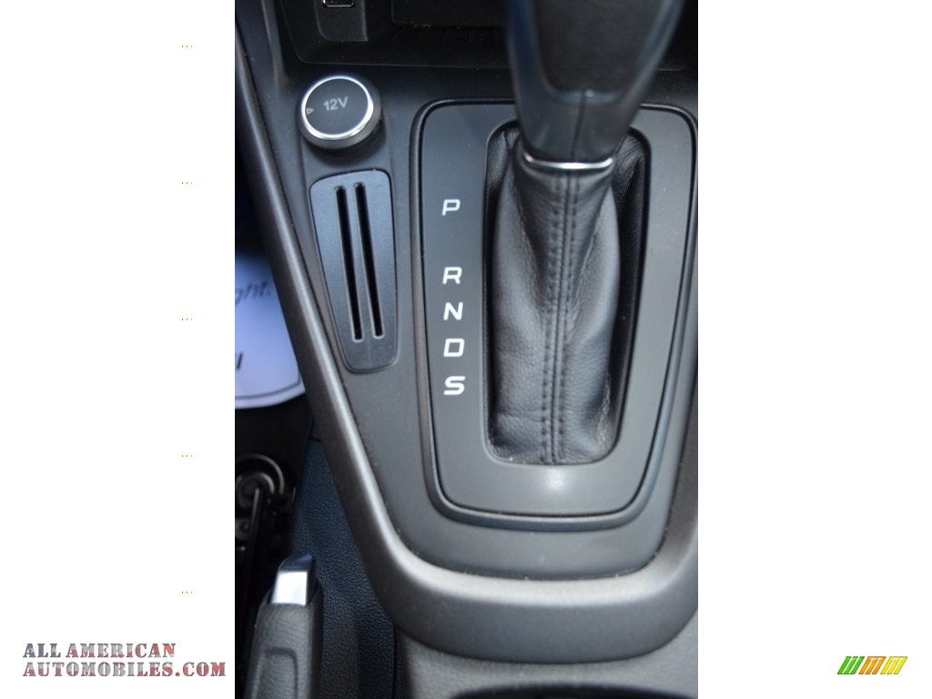 2017 Focus SEL Sedan - Ingot Silver / Charcoal Black photo #22