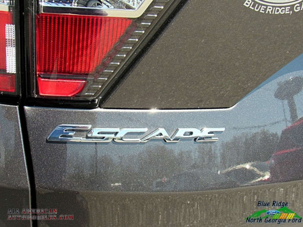 2018 Escape SE 4WD - Magnetic / Charcoal Black photo #32