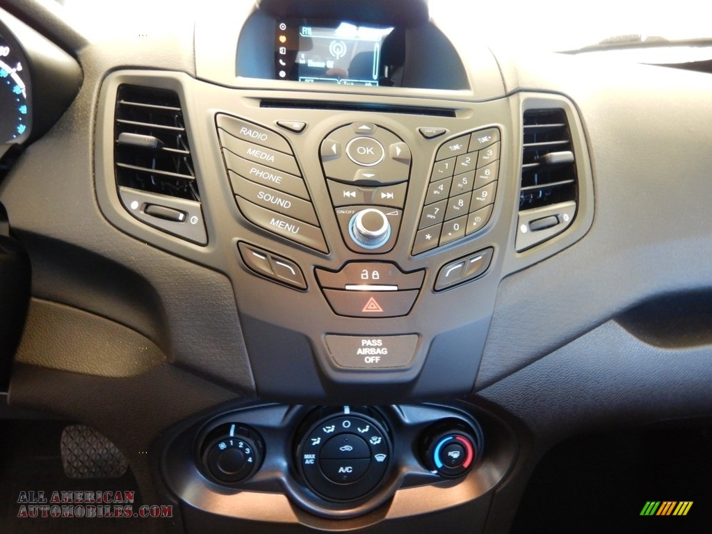 2015 Fiesta S Sedan - Ingot Silver Metallic / Charcoal Black photo #14