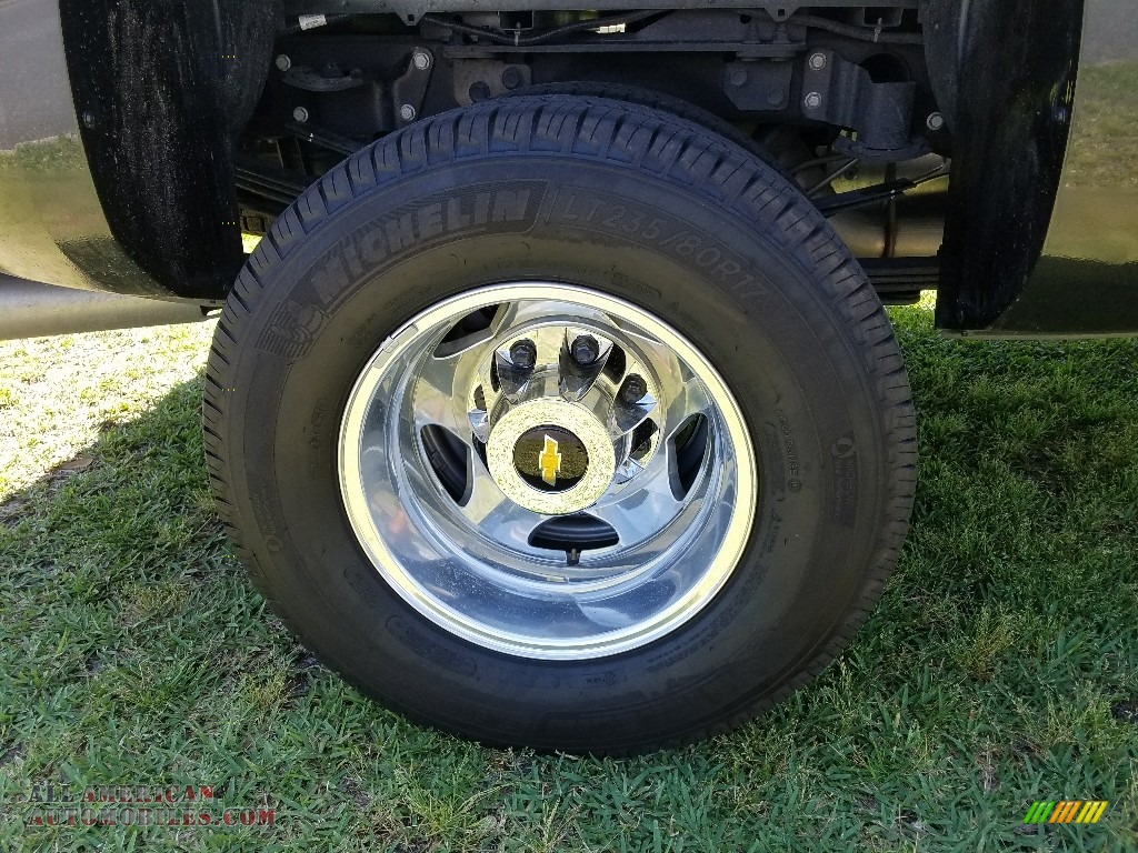 2018 Silverado 3500HD LT Crew Cab Dual Rear Wheel 4x4 - Graphite Metallic / Jet Black photo #20