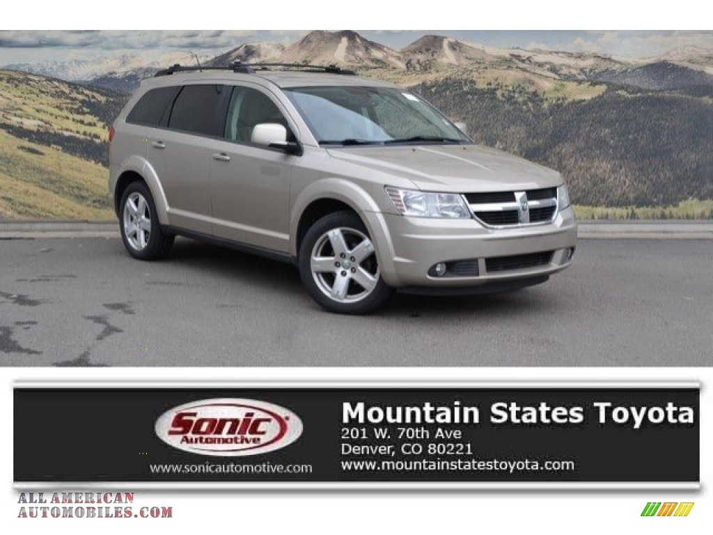 Light Sandstone Metallic / Pastel Pebble Beige Dodge Journey SXT AWD