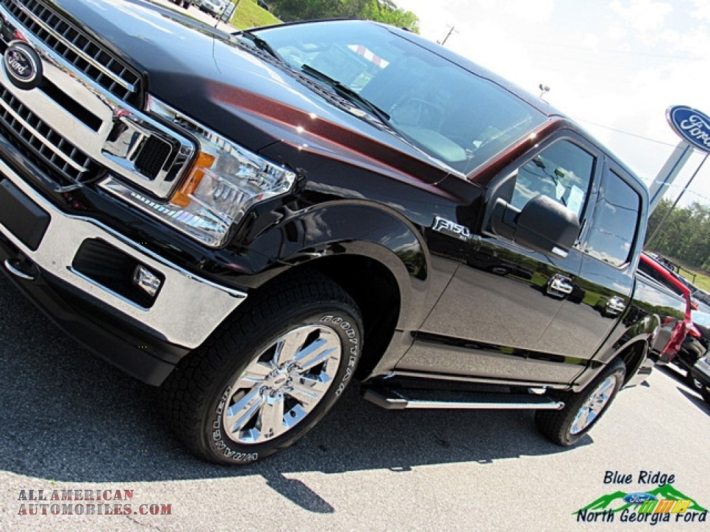 2018 F150 XLT SuperCrew 4x4 - Magma Red / Earth Gray photo #31