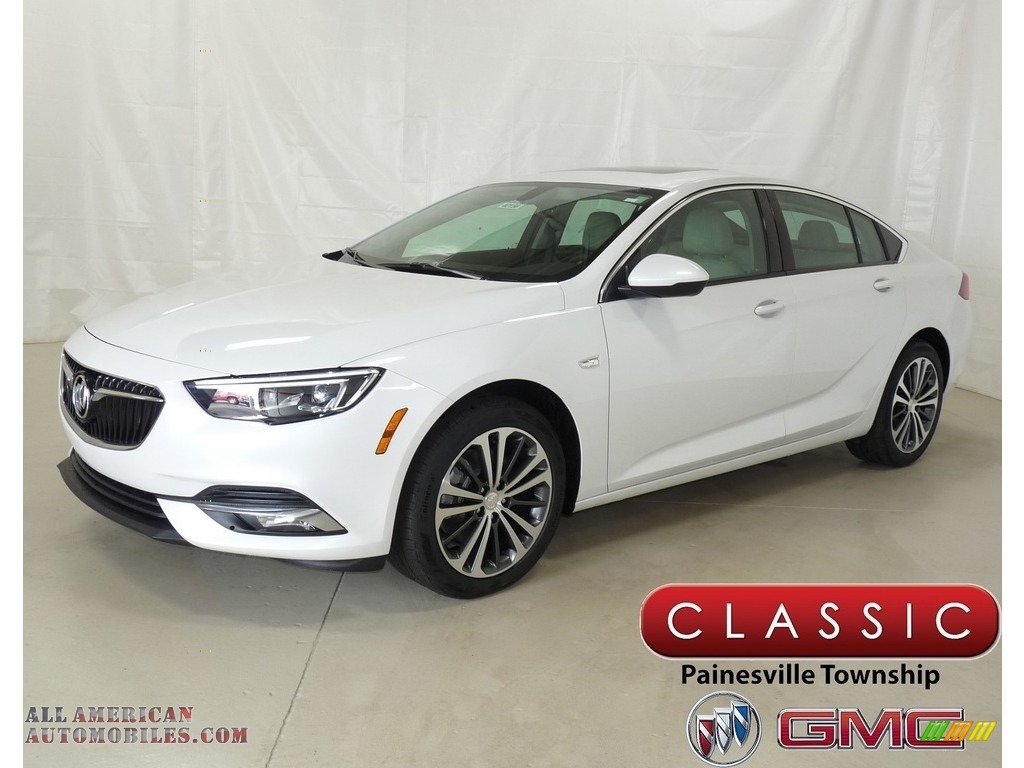 White Frost Tricoat / Shale Buick Regal Sportback Preferred AWD